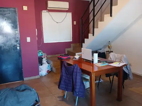 DEPARTAMENTO EN VENTA EN DUPLEX (EDIFICIO 3 PLANTAS) VILLA PUEYRREDON