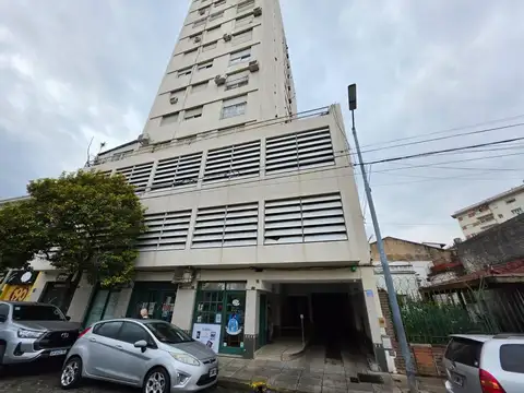 ALQUILER FLORESTA DEPARTAMENTO 4 AMB CON COCHERA A NUEVO