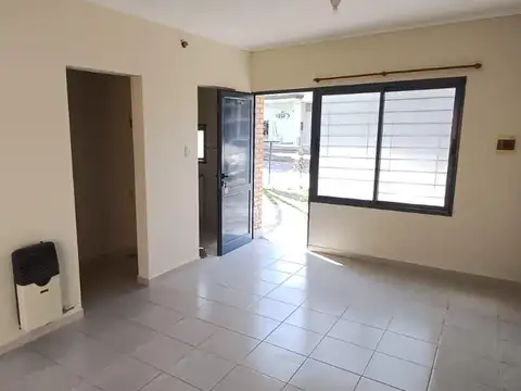 Casa en Alquiler de 1 dormitorio