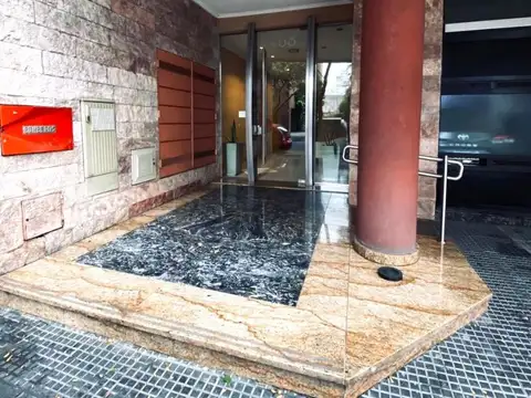 Doblas 400, Piso 4
