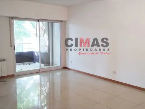 SEMIPISO 2 AMB. CON BALCÓN ATERRAZADO AL FRENTE *DEVOTO*