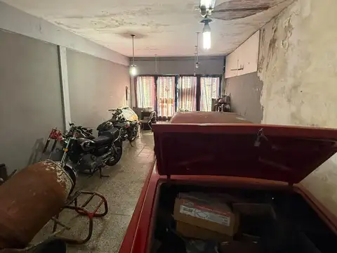 Local en Venta 40 años