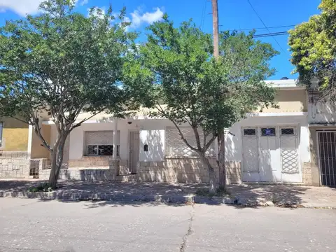 CASA EN VENTA B° PUEYRREDON 