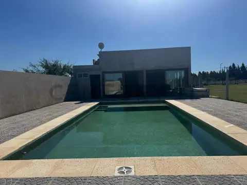 95 entre 170 y 173 4800, Piso 0
