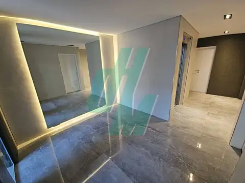 Helguera 1000, Piso 1