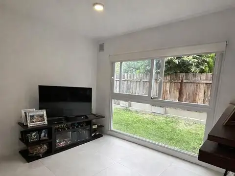 Departamento en Venta en Loma Verde, USD 275.000