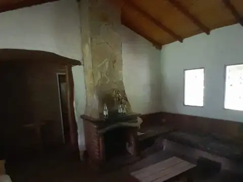 Casa quinta en venta en Los Abedules, Loma Verde