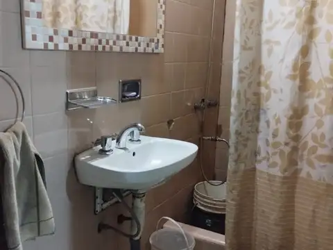 Depto Tipo Casa 3 ambientes con 1 baño