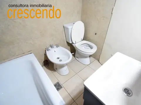 Depto Tipo Casa en Alquiler de 2 dormitorios