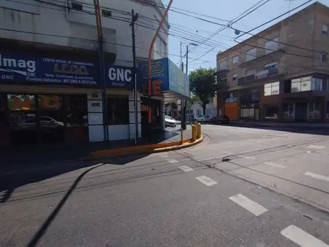 Avenida Crisólogo Larralde 1300