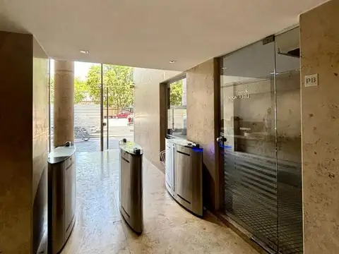 Bureaux Libertador! Excelente Oficina en Alquiler con terraza.