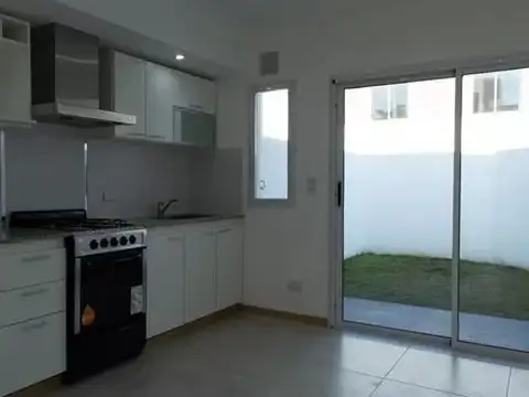 OPORTUNIDAD VENTA DUPLEX DE 3 Y 4 AMBIENTES A ESTRENAR ITUZA