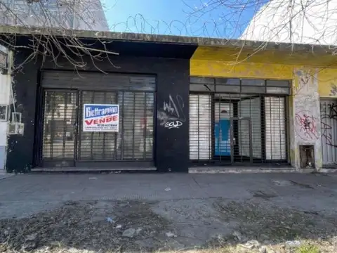 VENTA CASA+LOCALES -MERLO