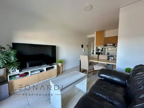 Independencia 566, 4º + cochera