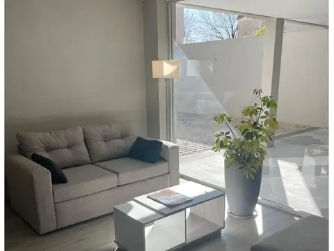 Departamento de 4 ambientes con cochera a estrenar - Castela