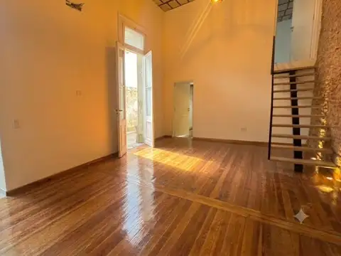 Oficina 3 ambientes con 2 baños
