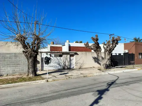 Casa en Venta en Ensenada, Partido de Ensenada