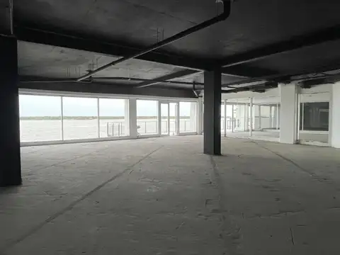 AV CARBALLO AL 100 - Venta de Local en Puerto Norte - Rosario
