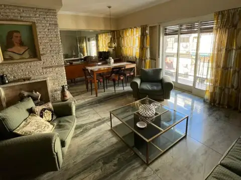 Avenida Olazábal 2500, Piso 6