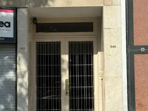 Oficina en Alquiler 40 años