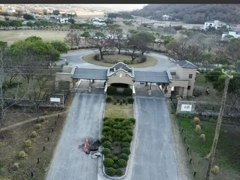 Exc lote 3.416 m2 vta esquina plano c/huaico Lucinda Norte