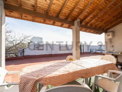 Depto Tipo Casa en Venta en Villa Devoto, USD 270.000