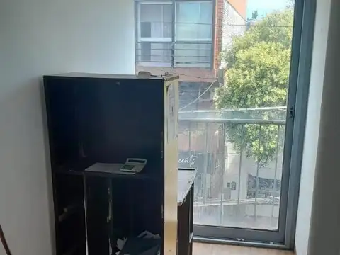 Oficina en Alquiler en Belen de Escobar, $ 550.000