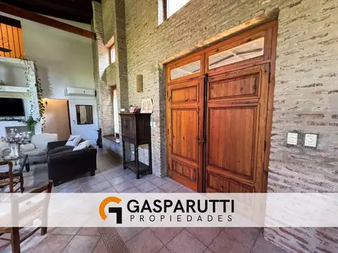 Casa en Alquiler 90 años