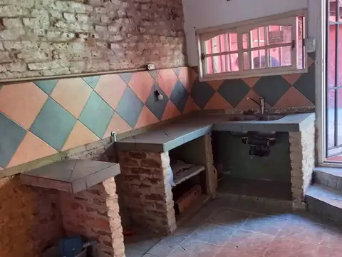 Casa en Venta en Castelar Sur, USD 60.000