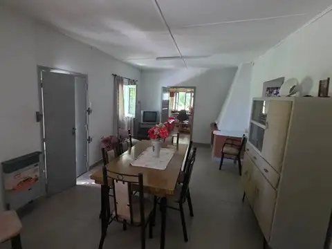 VENTA DE FINCA PRODUCTIVA CON 2 CASAS Y PILETA