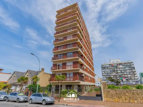 Alvear 2200