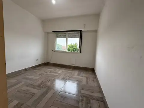 Venta dpto 2 ambientes en moron