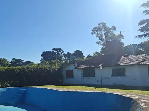 Quinta en Venta en Cruce Castelar, USD 95.000