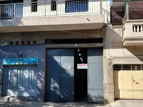 Depósito en alquiler - 1 Baño - Villa Lugano