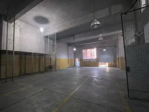Oportunidad única: Edificio Industrial | Listo para usar