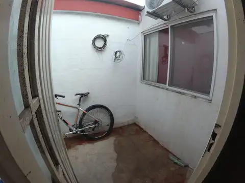 Depto Tipo Casa en Venta 40 años