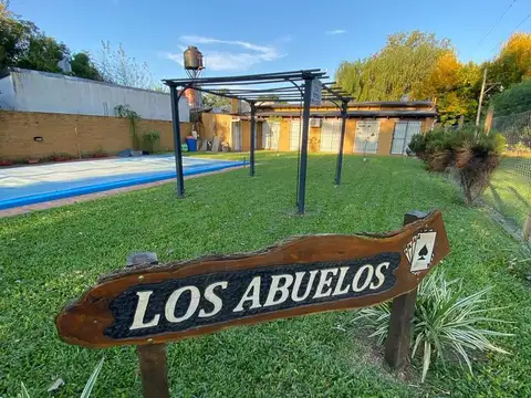 VENTA CORONDA LOS PARAISOS AMOBLADA Y EQUIPADA