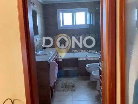 Casa - Venta - Argentina, Quilmes - Sucre  1111