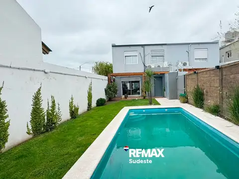 DUPLEX DE 3 DORMITORIOS + PILETA + QUINCHO