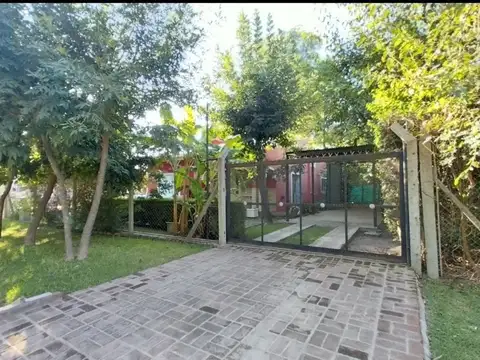 VENTA  CASA 4 AMBIENTES  PARRILLA  LUMINOSO  MASCHWITZ  APTO CREDITO PERMUTA
