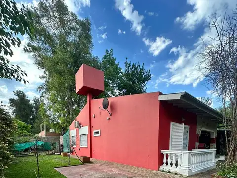 Muñiz  al 800
