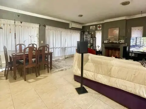 Casa en Alquiler de 3 dormitorios