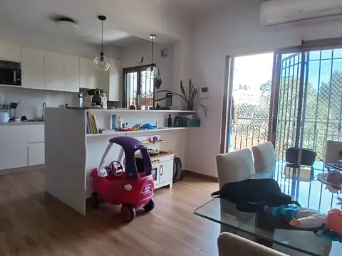Departamento 3 ambientes con 2 baños