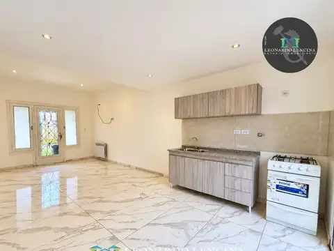 Depto Tipo Casa en Venta de 3 ambientes