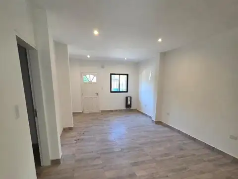 Depto Tipo Casa en Venta de 1 dormitorio