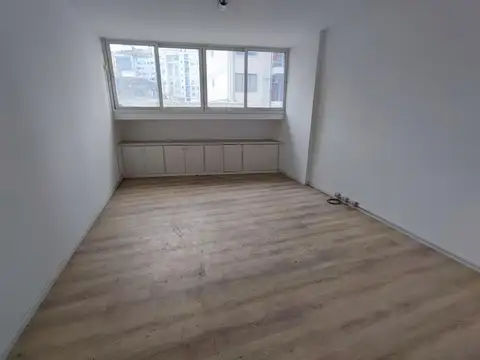 Oficina en Venta al Norte