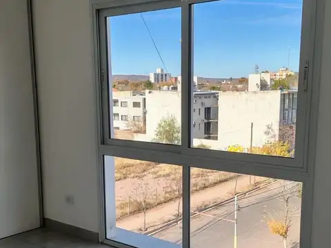 Departamento en Alquiler en Lujan de Cuyo, $ 550.000