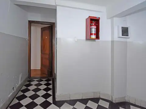 Avenida Rivadavia 1100, Piso 6
