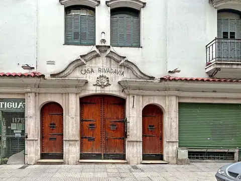 Encantador  3 amb lumin  en edificio histórico reciclado!