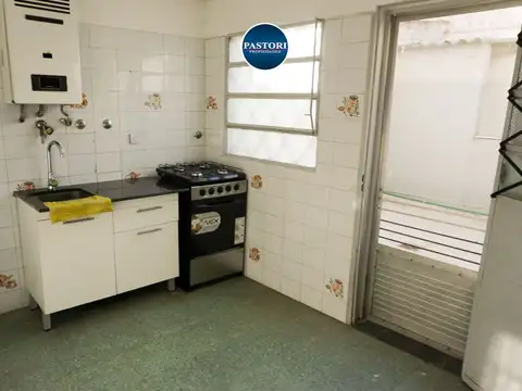 Depto Tipo Casa en Venta 60 años